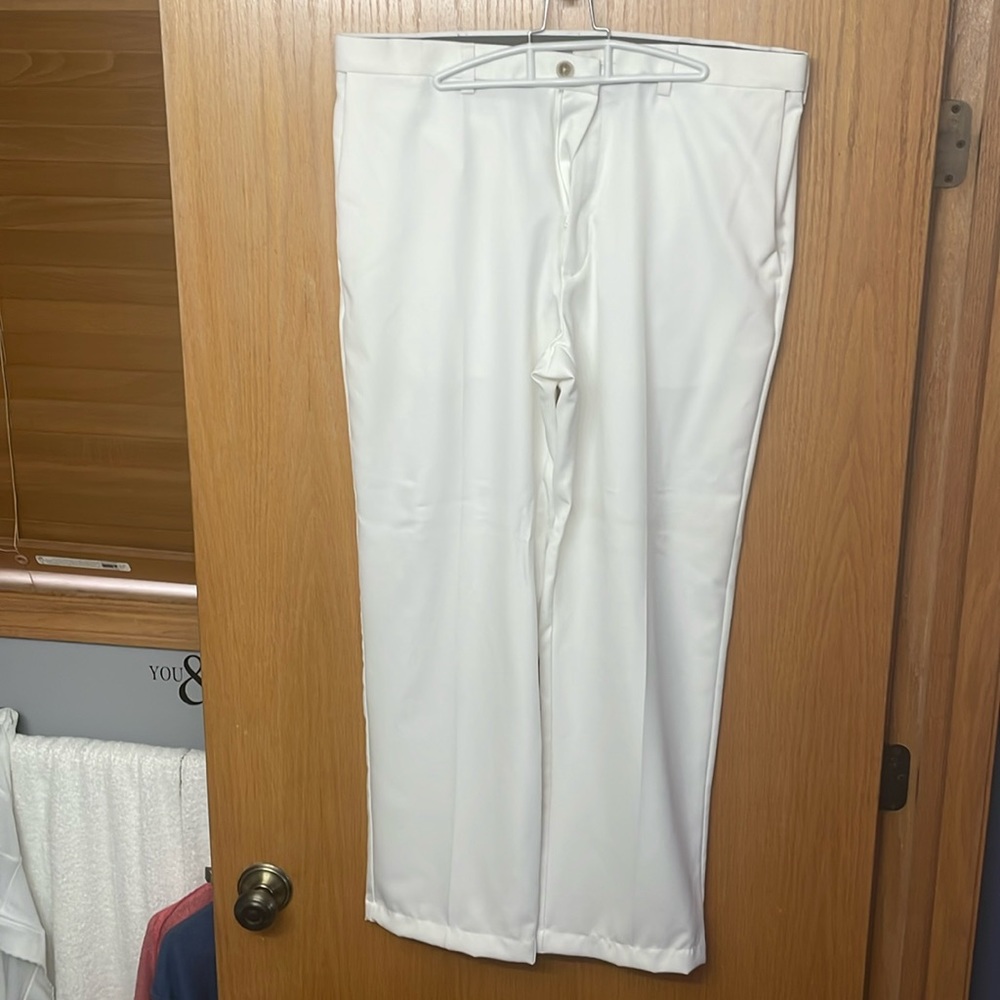 Men’s Haggar White Dress Pants 36x30
